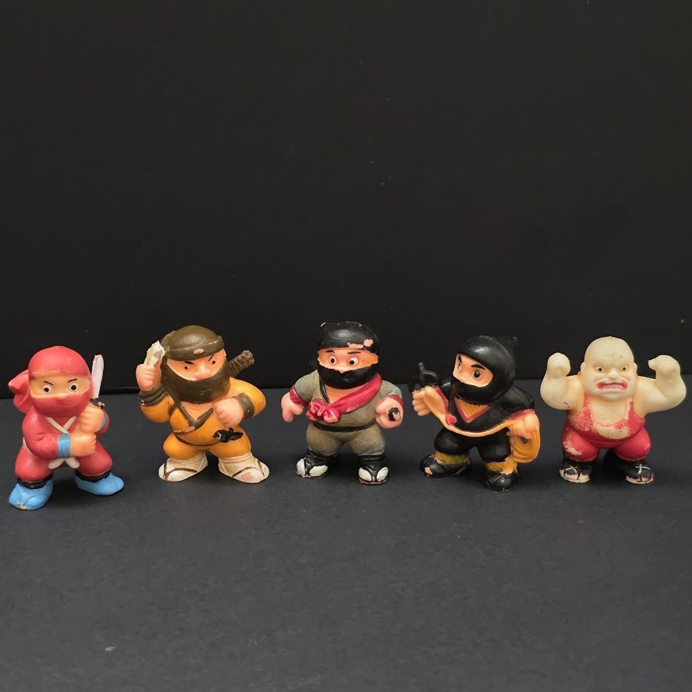 1986 Soma‎ Ninja & Karate Rubber Mini Figures Lot of 4 Figures & 1 Sumo Wrestler